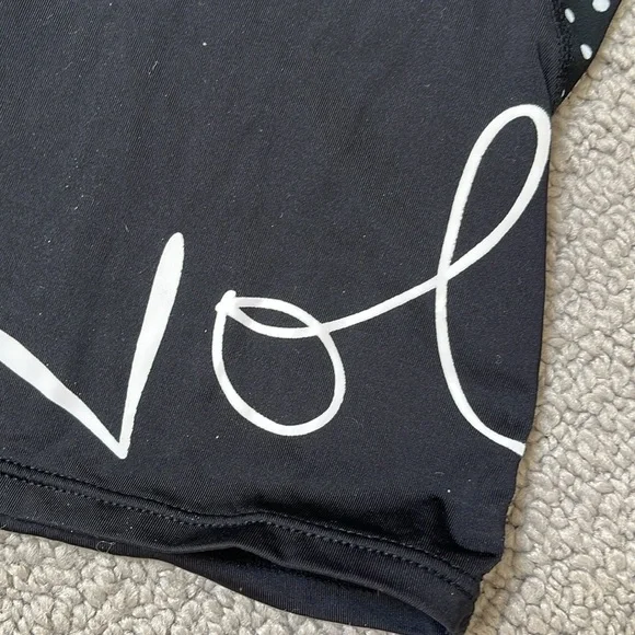 Volcom Rashguard - Picture 2 of 7